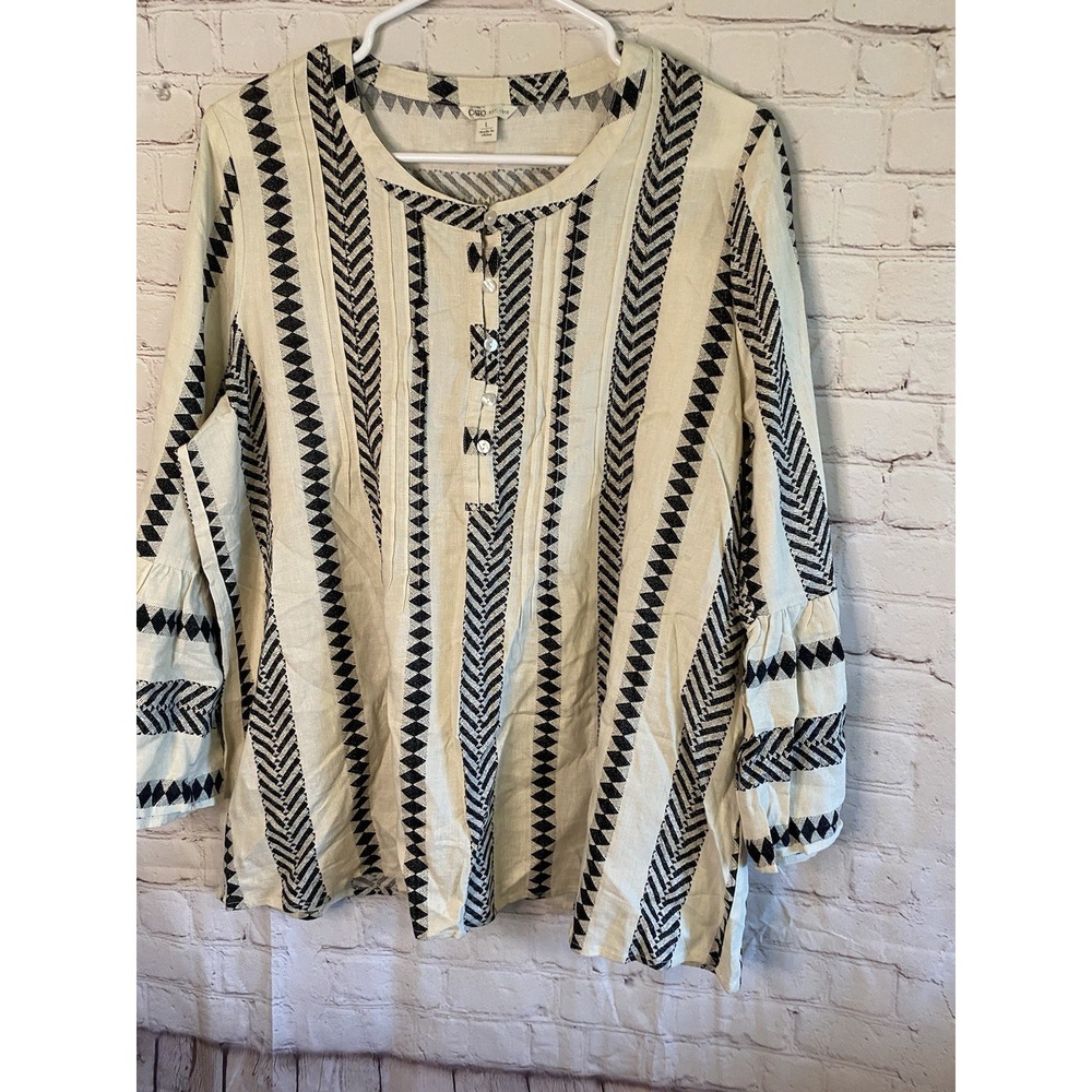 Cato& Est 1946 Bohemian Top  Size Large Linen‎ Blend 1/4 Button Front